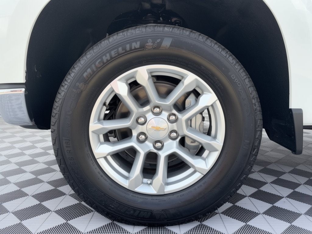 2026 Chevrolet Silverado 1500 LT - Photo 13