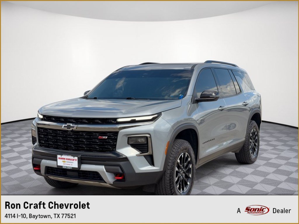Used 2025 Chevrolet Traverse Z71 SUV