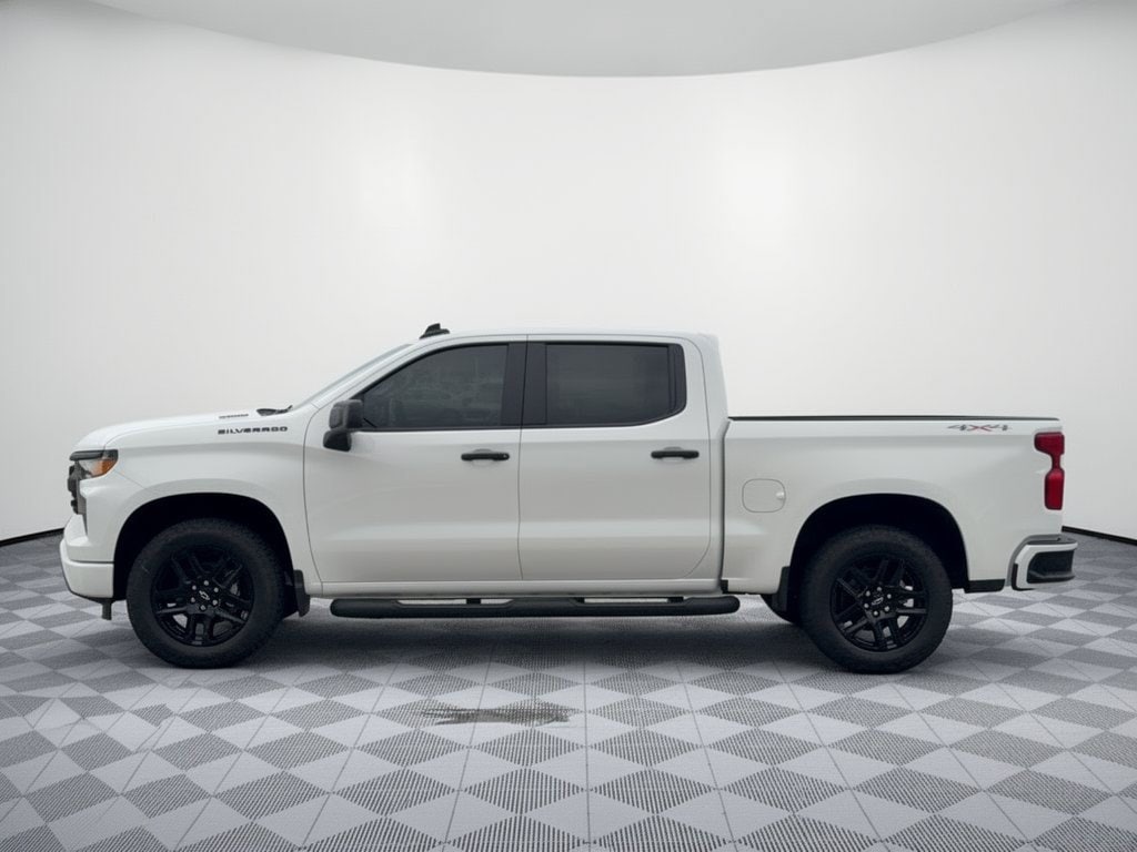 New 2026 Chevrolet Silverado 1500 Custom Truck