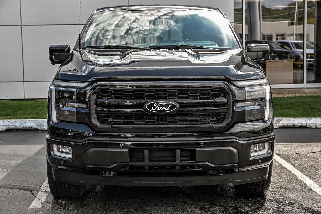 Used 2024 Ford F-150 Lariat Truck