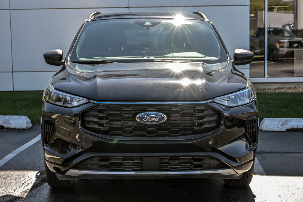 Used 2024 Ford Escape ST-Line SUV