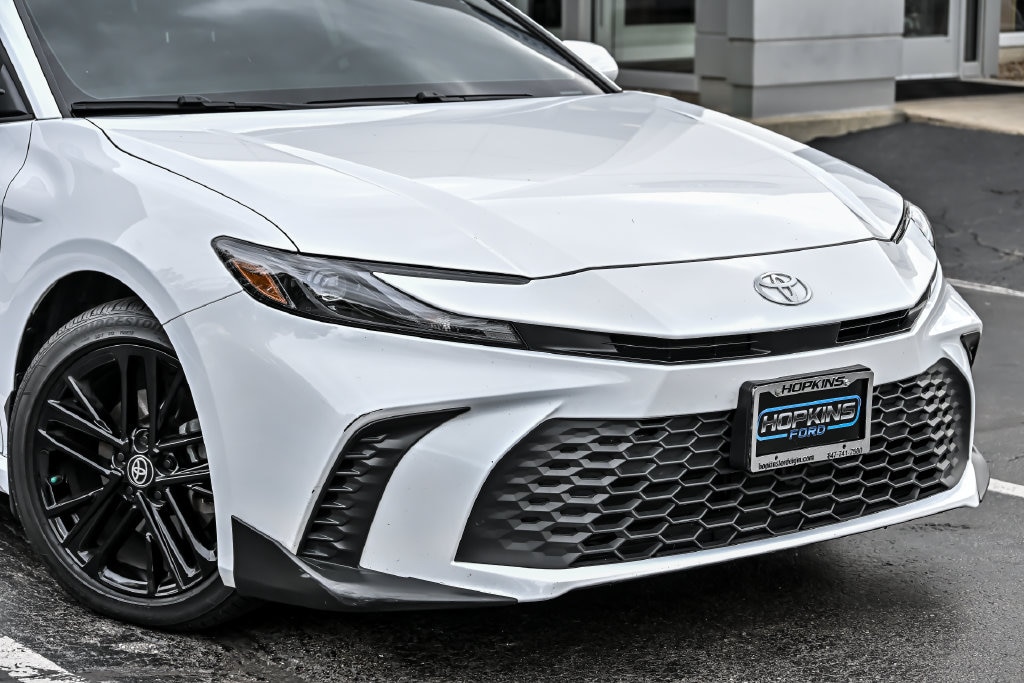 Used 2026 Toyota Camry SE Sedan