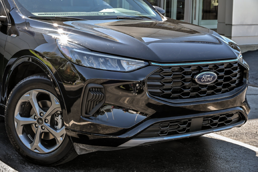 Used 2024 Ford Escape ST-Line SUV
