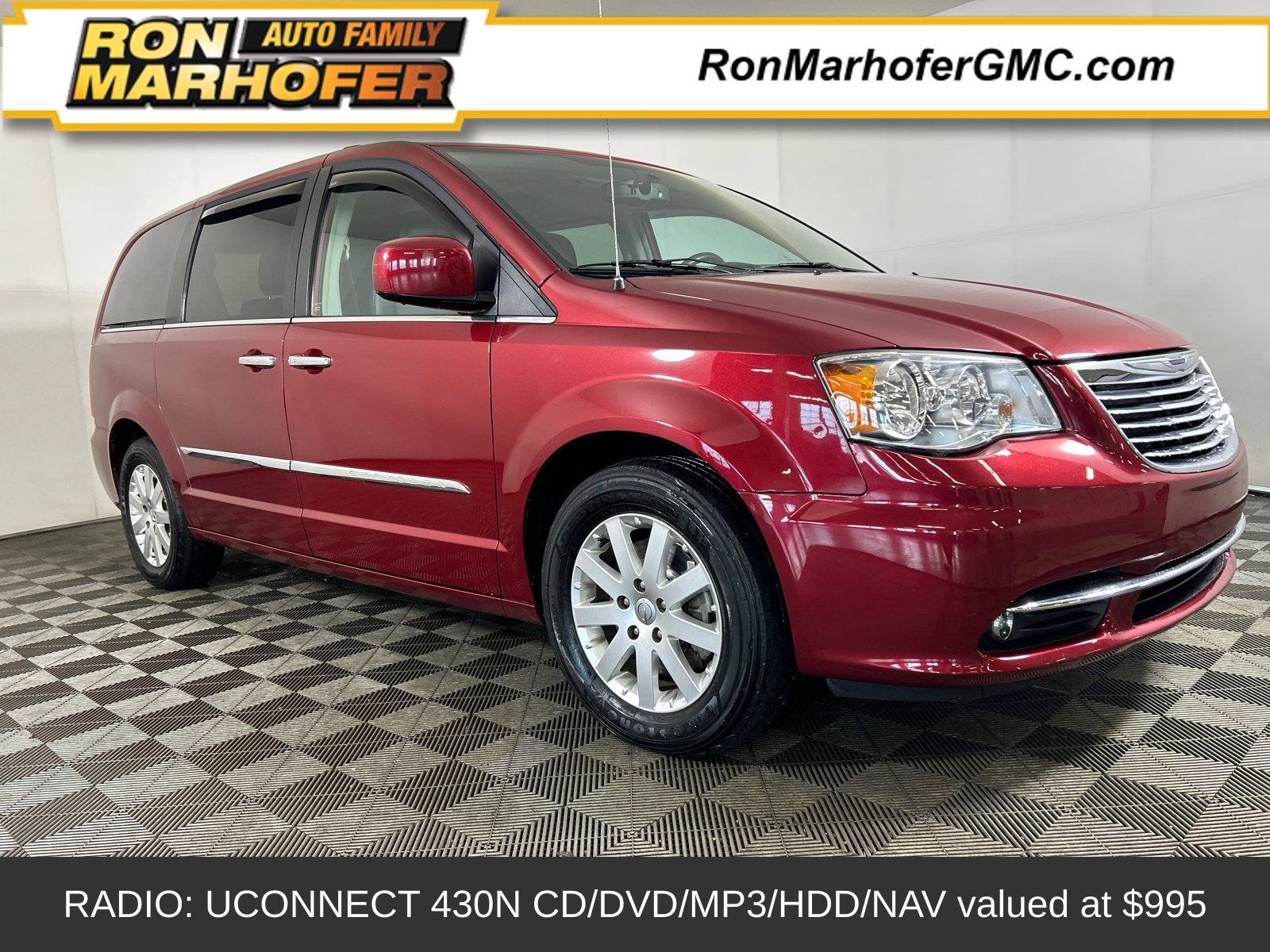 2014 Chrysler Town & Country Touring