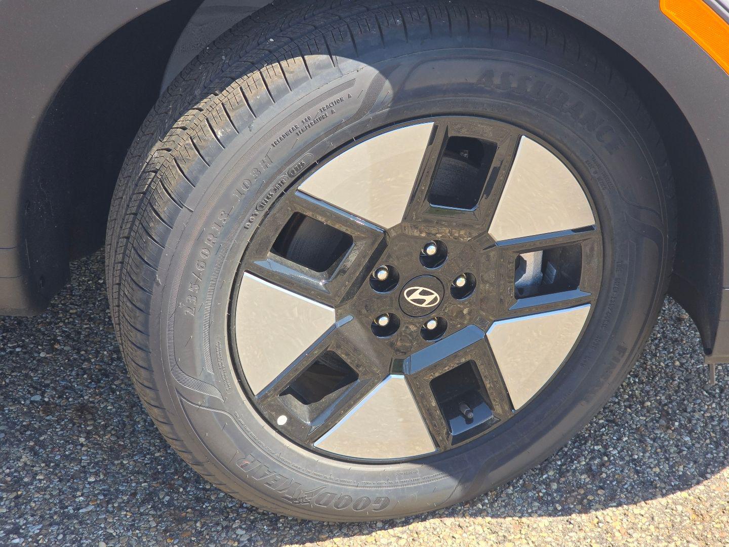 2026 Hyundai Santa Fe SE - Photo 11