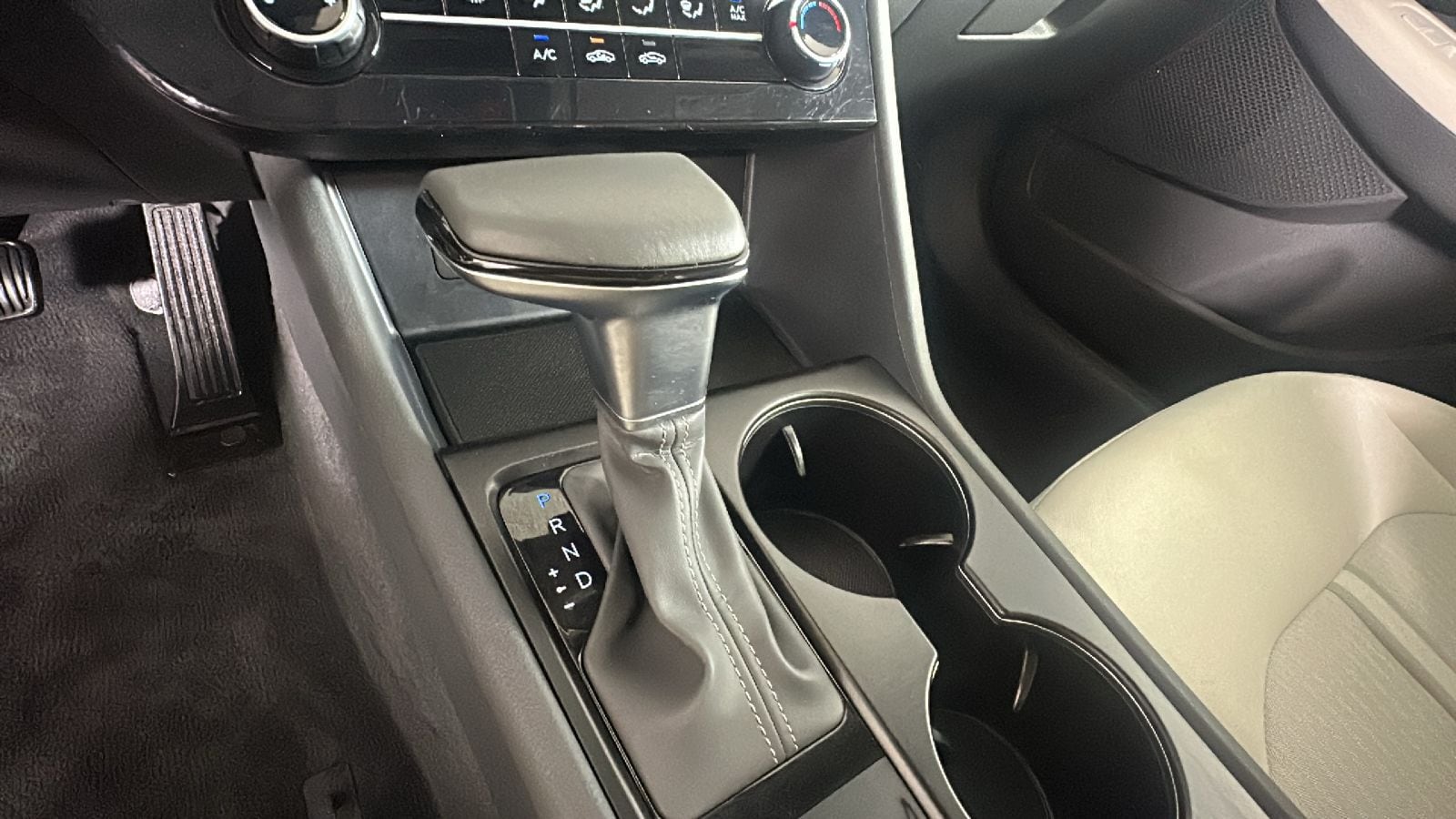 2026 Hyundai Sonata SE - Photo 25