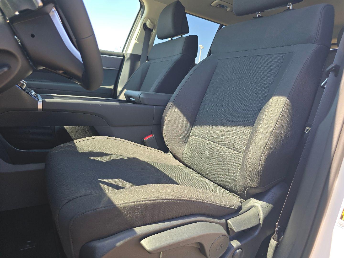 2026 Hyundai Santa Fe SE - Photo 26