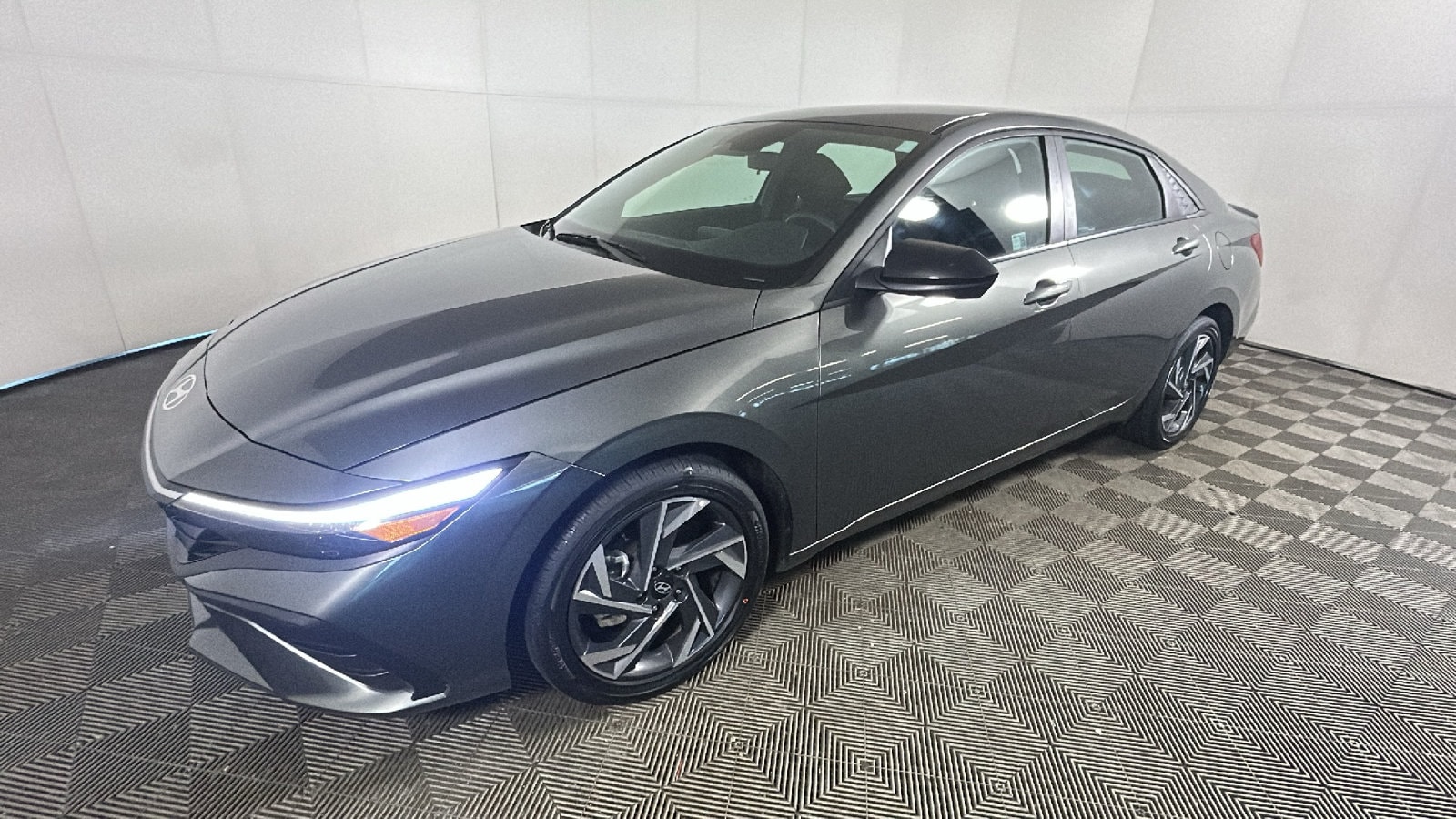 2025 Hyundai Elantra Blue - Photo 9