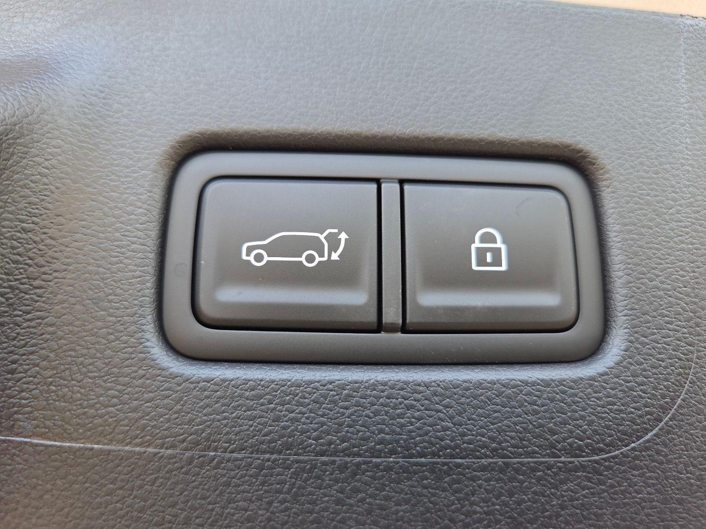 2026 Hyundai Santa Fe SE - Photo 22