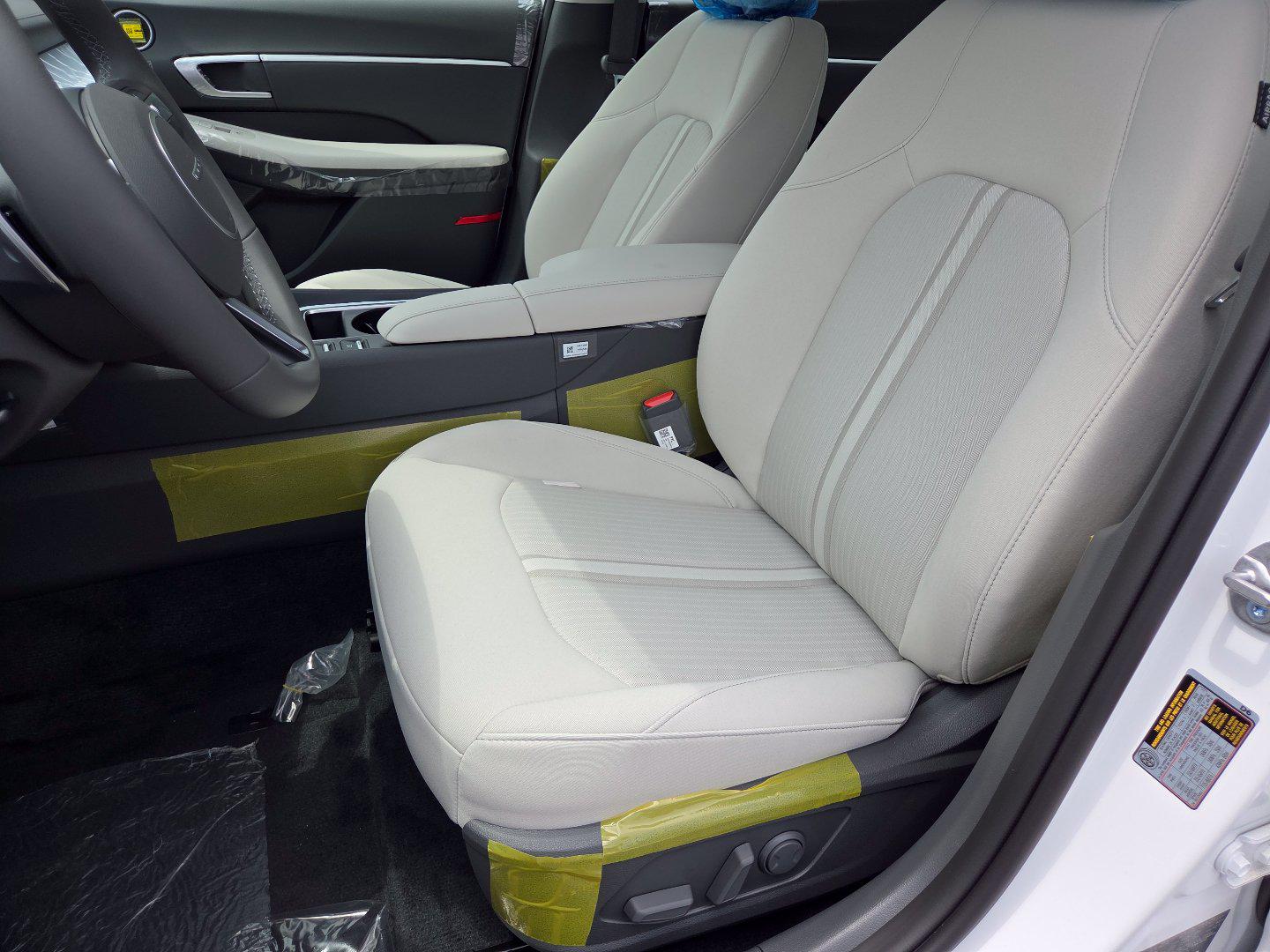 2026 Hyundai Sonata SEL - Photo 28