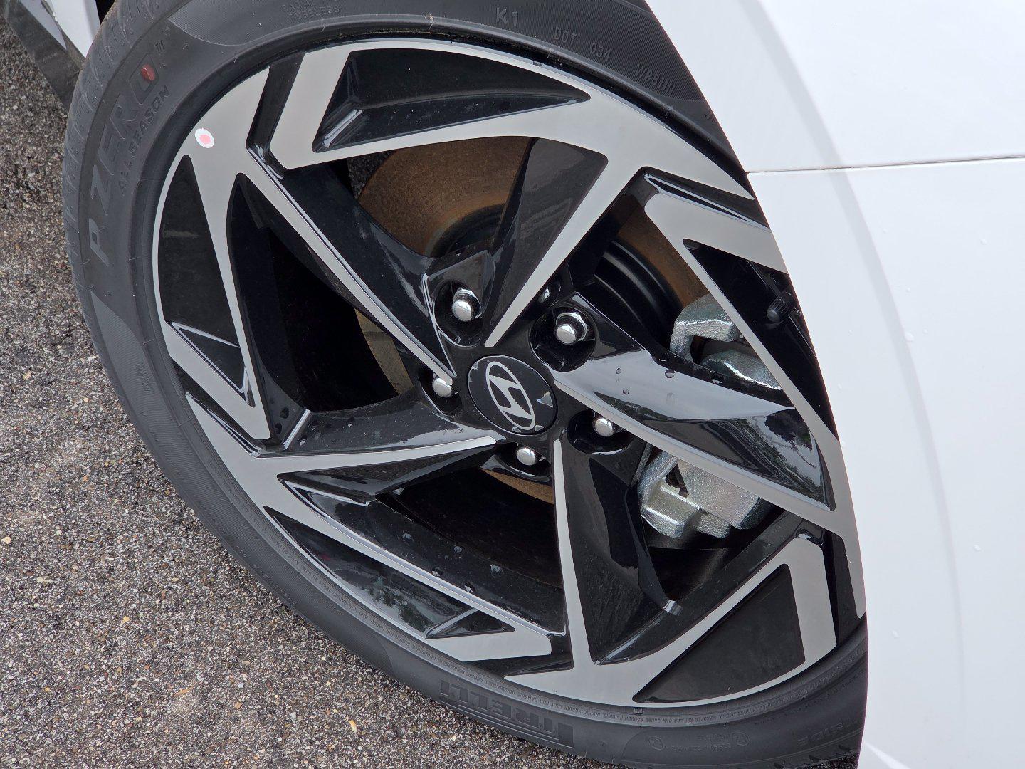2026 Hyundai Sonata SEL - Photo 14