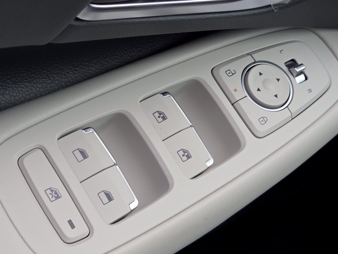 2026 Hyundai Sonata SEL - Photo 36