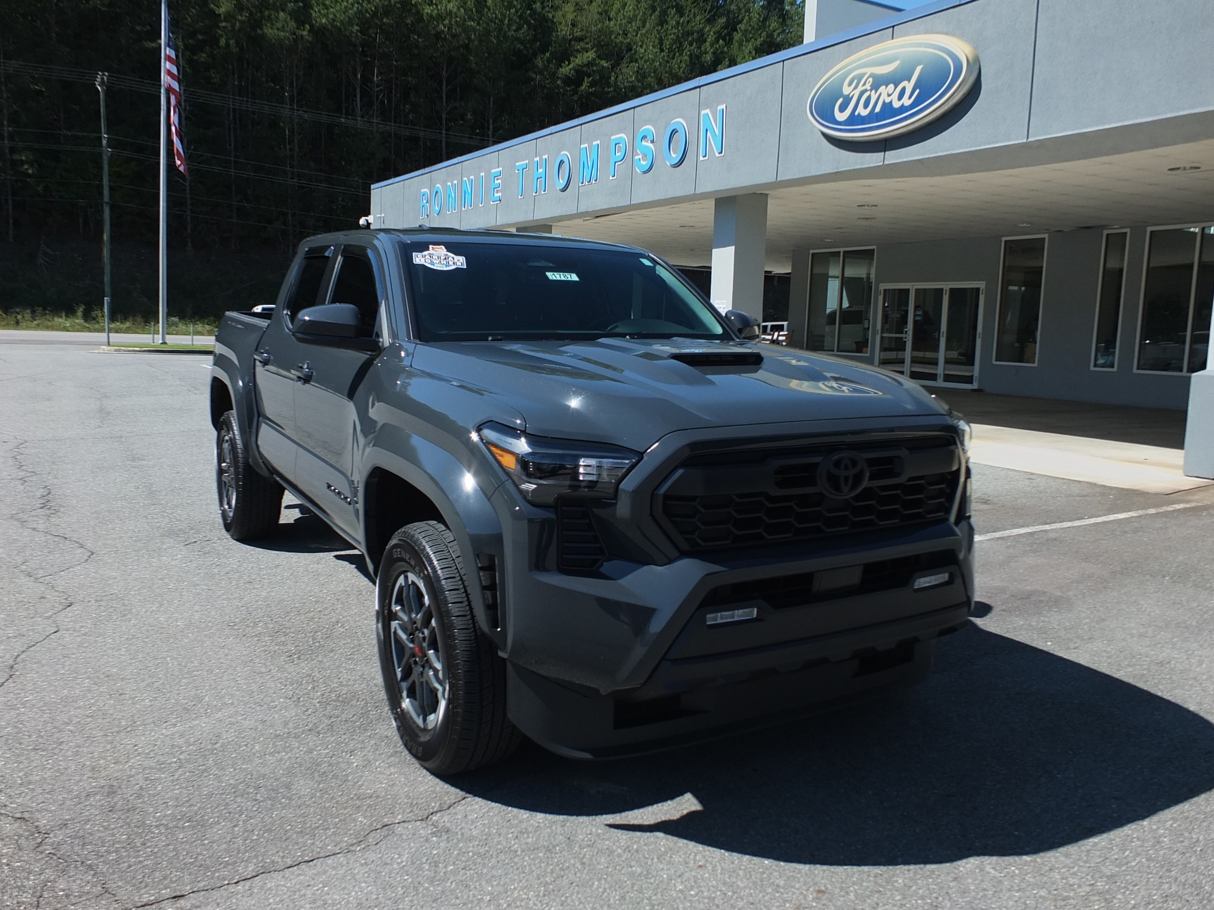 2025 Toyota Tacoma TRD Sport