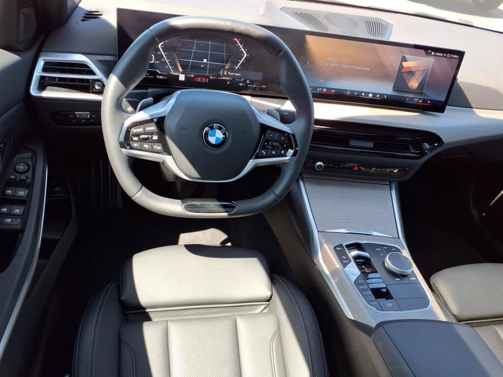 2025 BMW 3 Series 330i - Photo 13