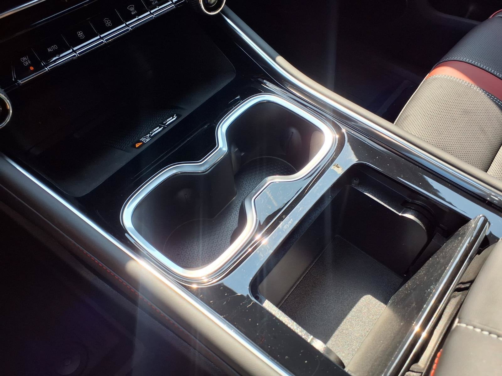 2027 Chevrolet Traverse RS - Photo 6