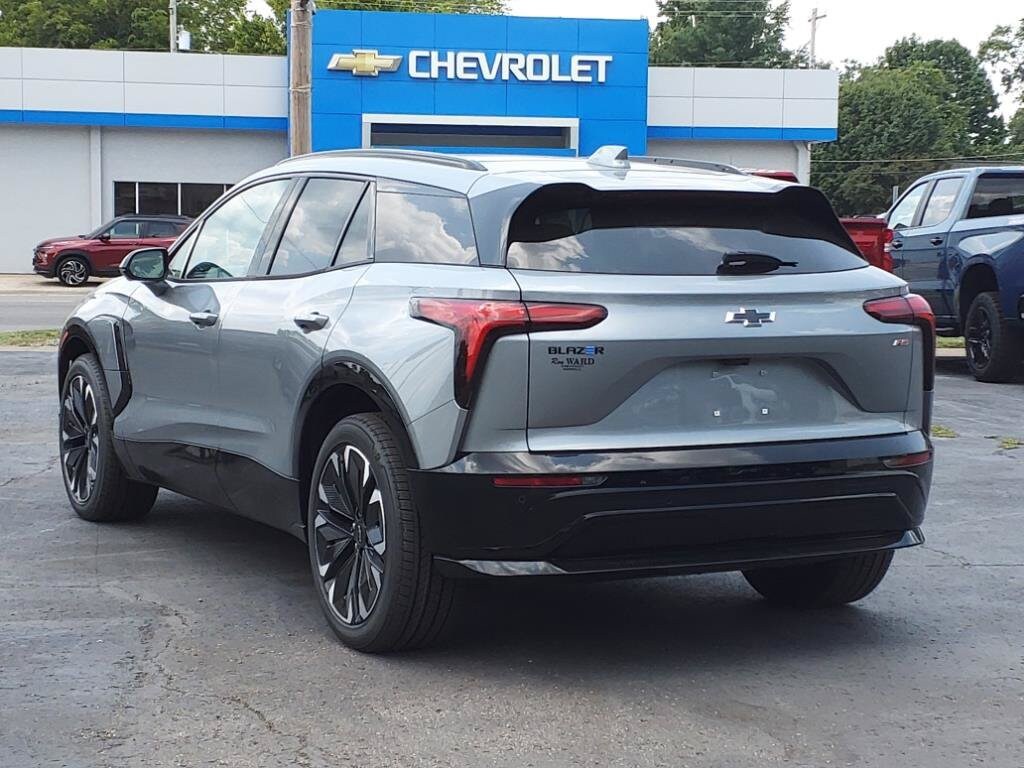 New 2024 Chevrolet Blazer EV RS SUV
