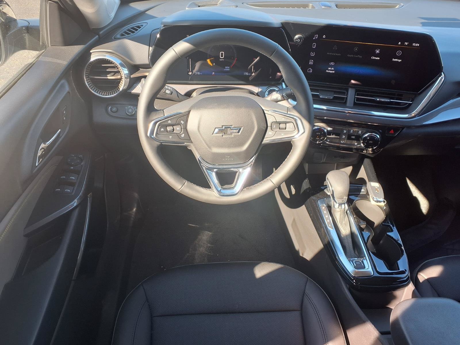 2026 Chevrolet Trax Activ - Photo 10