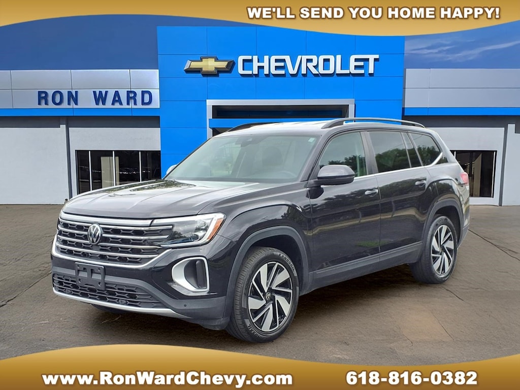 Used 2025 Volkswagen Atlas 2.0T SE w/Technology SUV