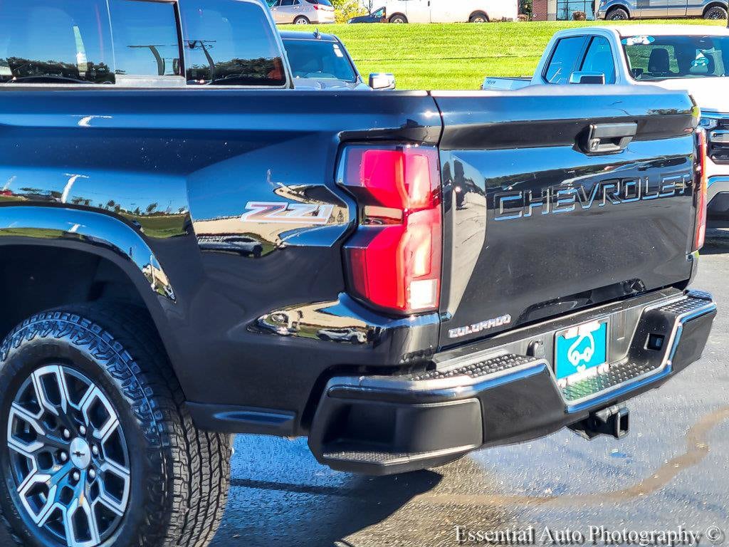 2023 Chevrolet Colorado Z71 - Photo 8