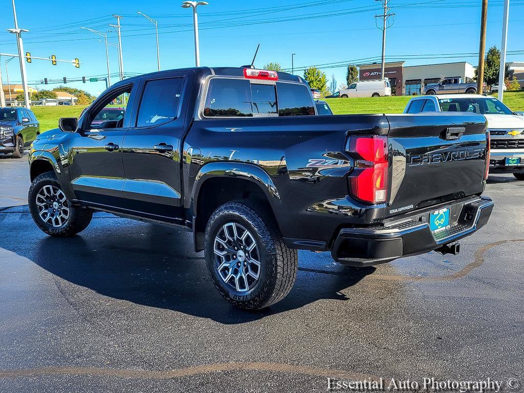 2023 Chevrolet Colorado Z71 - Photo 9