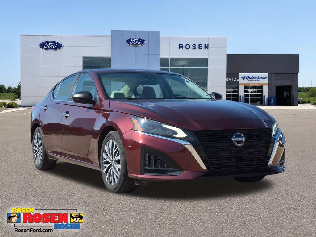 2025 Nissan Altima