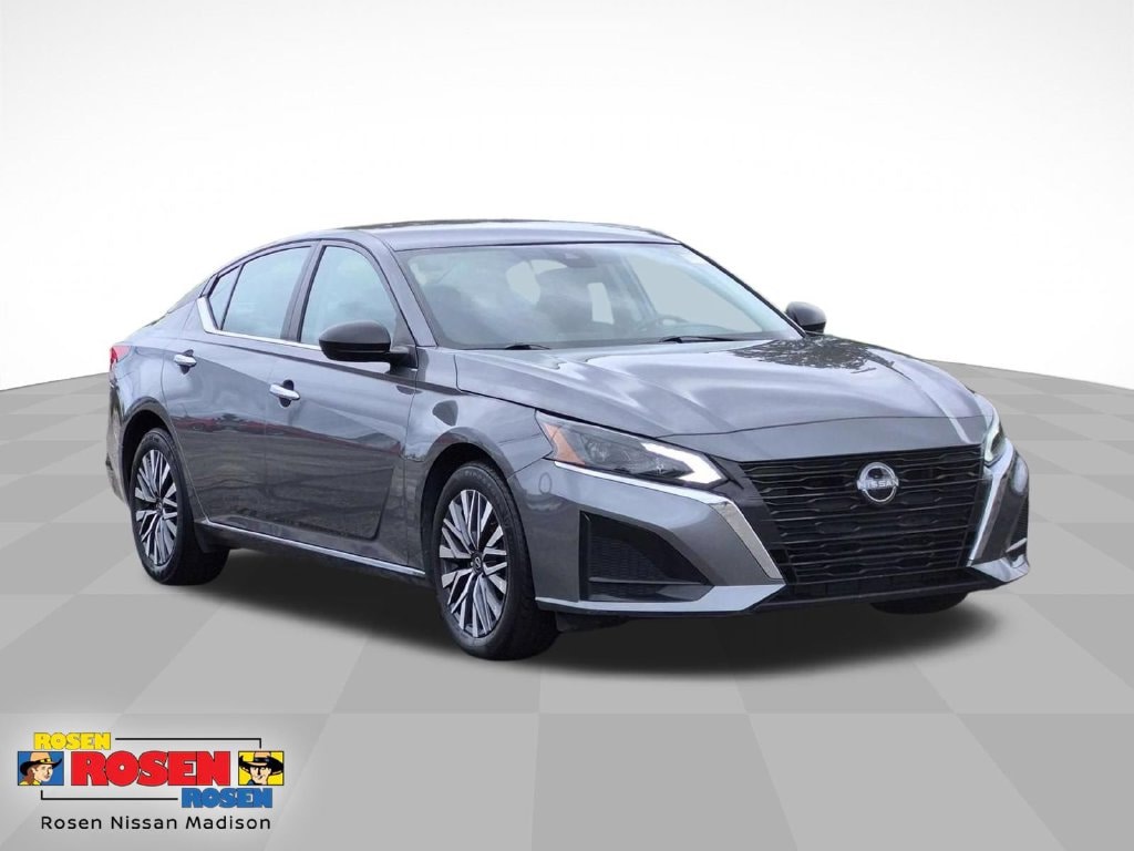2025 Nissan Altima