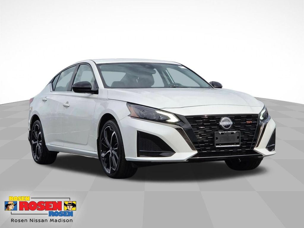 2025 Nissan Altima