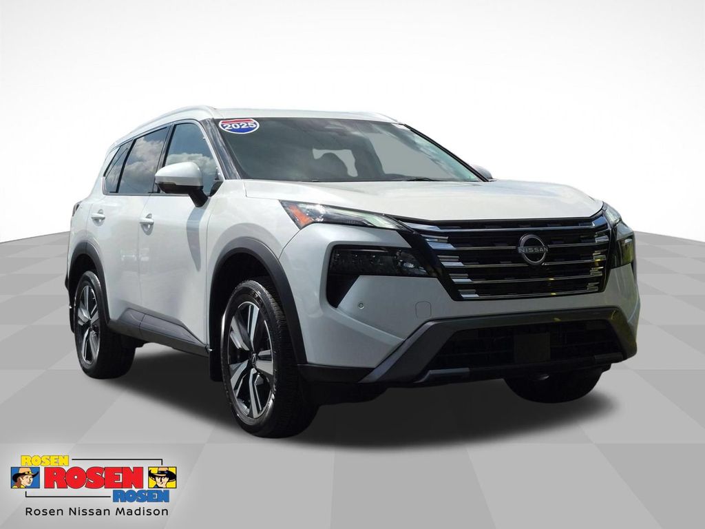 2025 Nissan Rogue SL