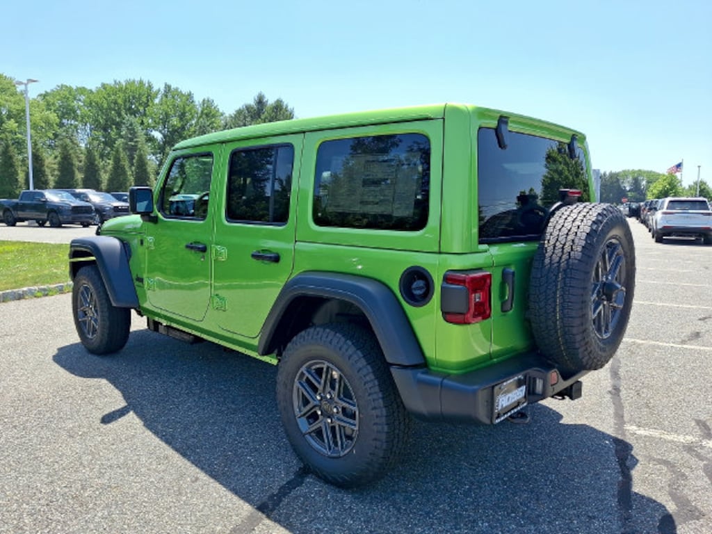 New 2026 Jeep Wrangler 4 Door Sport S Sport Utility