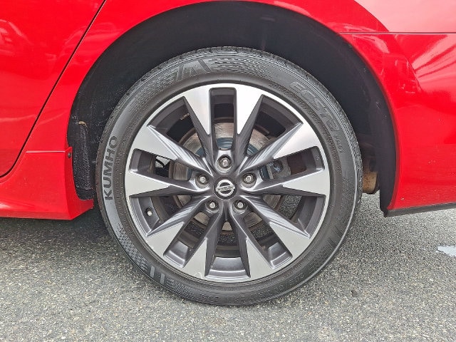 2019 Nissan Sentra SR - Photo 29