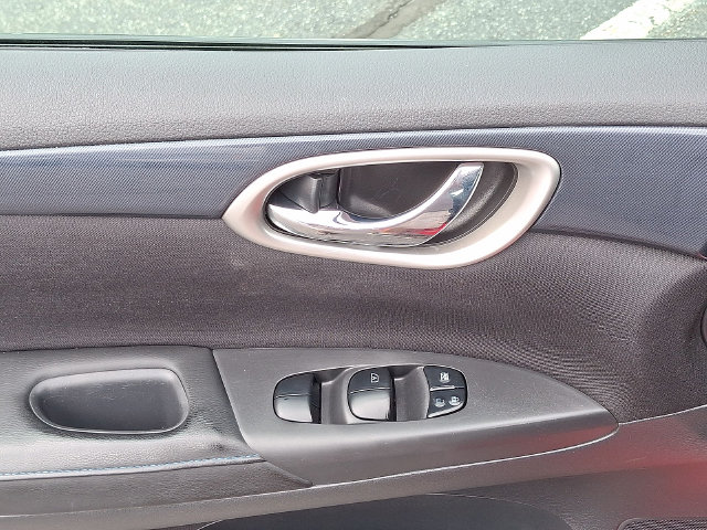 2019 Nissan Sentra SR - Photo 19