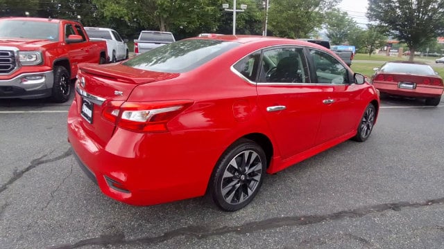 2019 Nissan Sentra SR - Photo 8