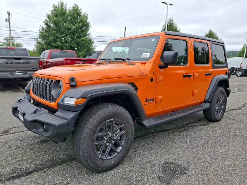 New 2026 Jeep Wrangler 4 Door Sport S Sport Utility