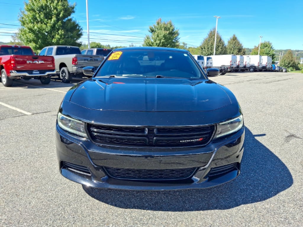 Used 2022 Dodge Charger SXT Sedan