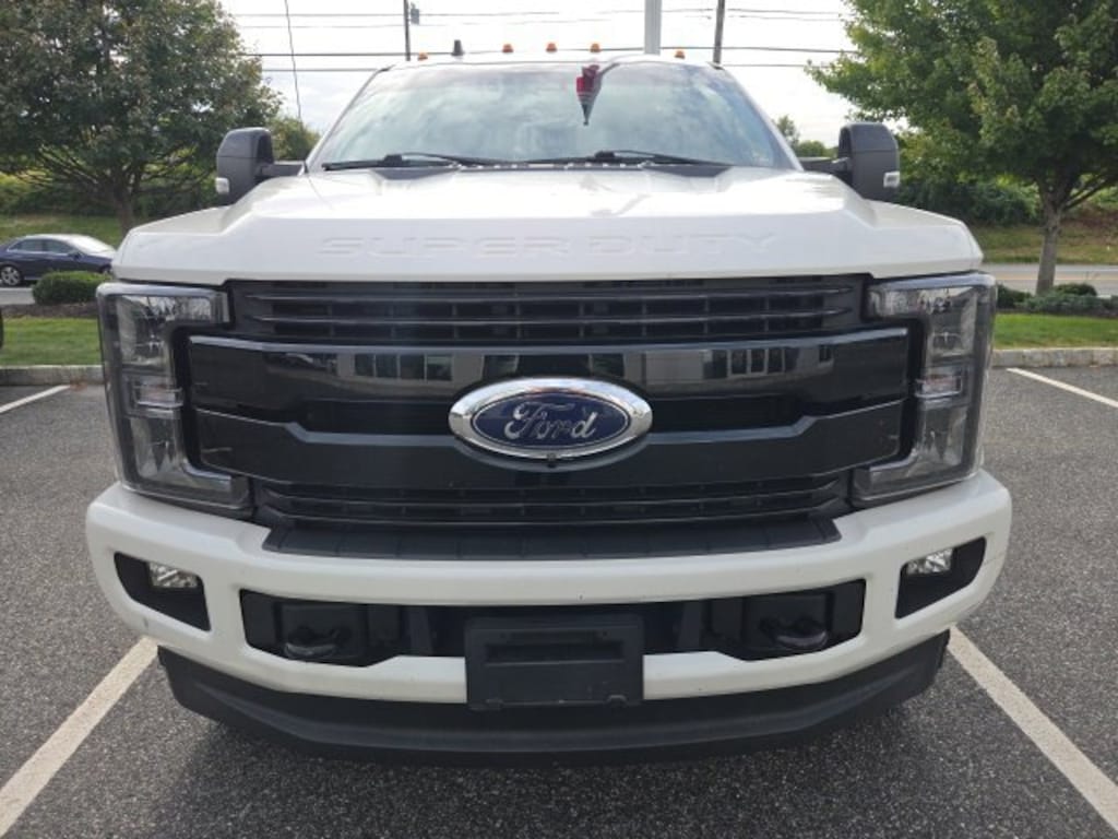 Used 2019 Ford F-350 Lariat Truck Crew Cab