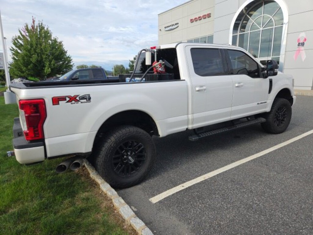 Used 2019 Ford F-350 Lariat Truck Crew Cab