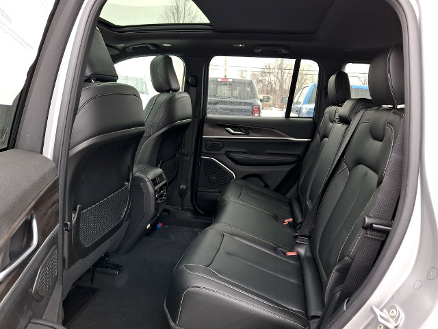 2026 Jeep Grand Cherokee Limited - Photo 8