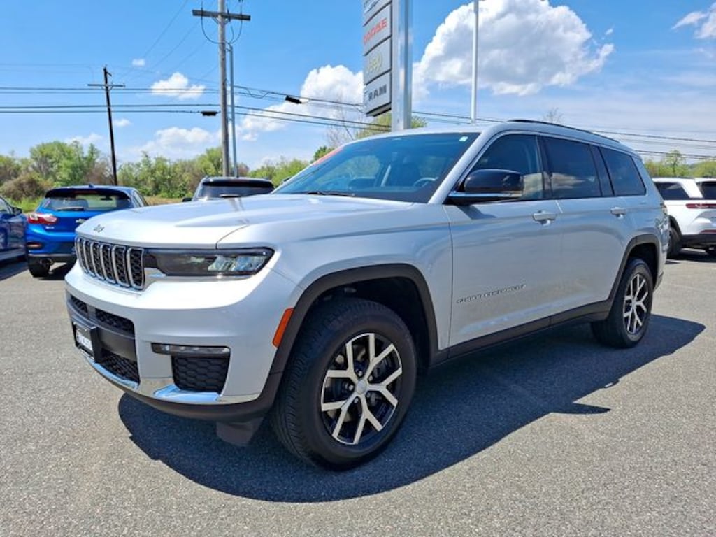 Used 2023 Jeep Grand Cherokee L Limited SUV