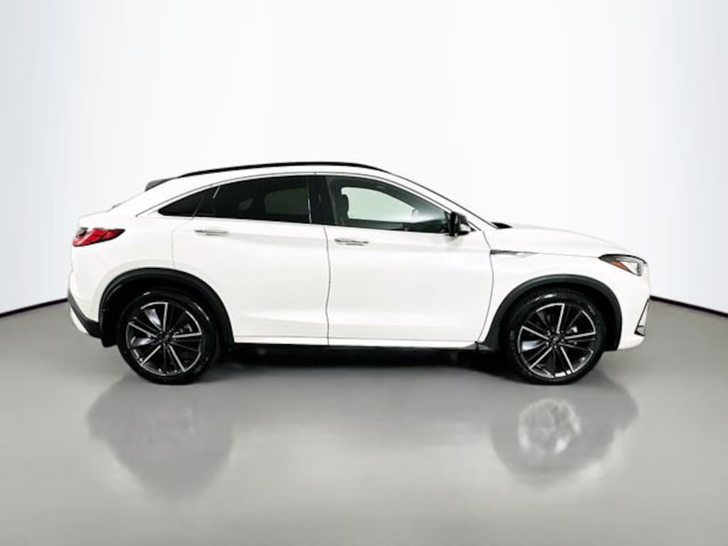 Used 2023 INFINITI QX55 Luxe SUV