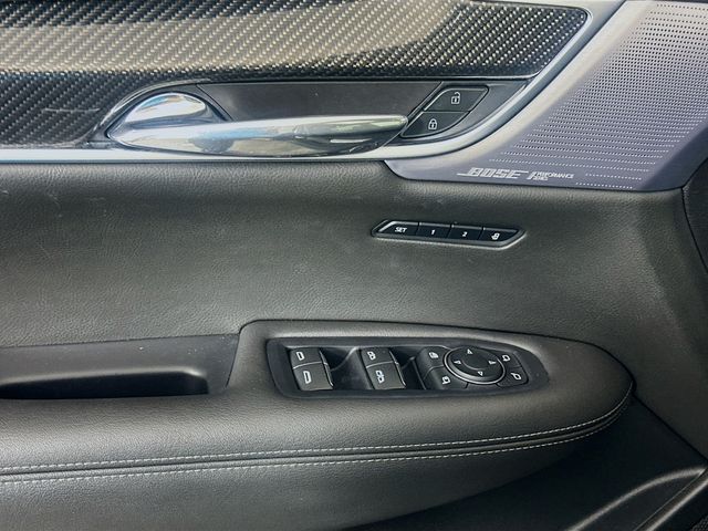 2024 Cadillac XT6 Sport - Photo 17
