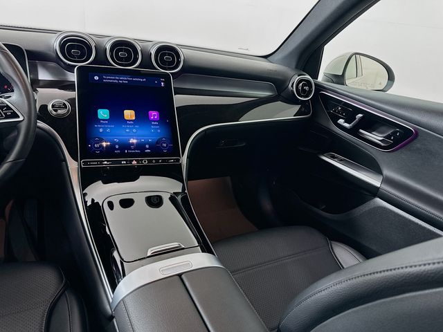 2025 Mercedes-Benz GLC Base - Photo 22
