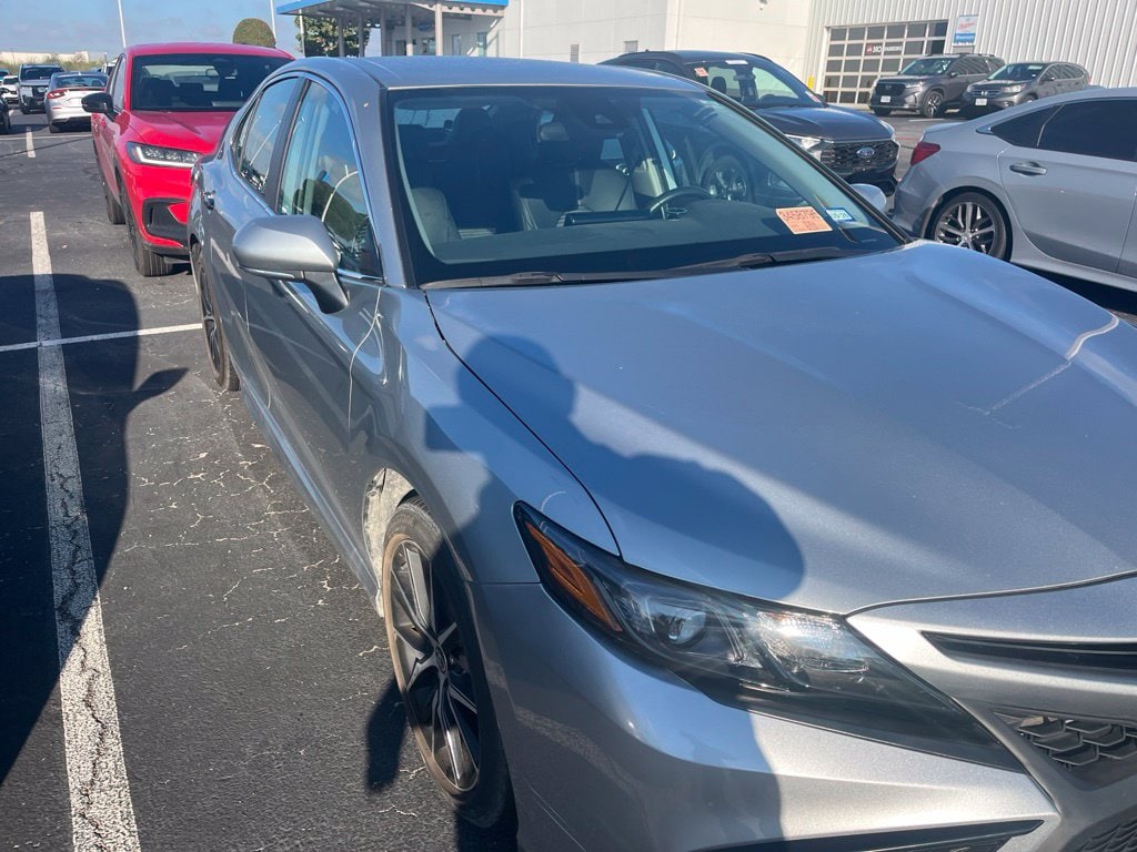 Used 2024 Toyota Camry SE Sedan