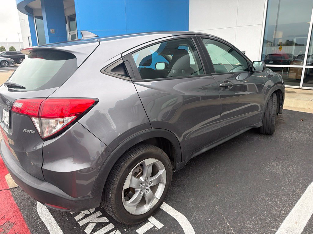 Used 2019 Honda HR-V LX AWD SUV