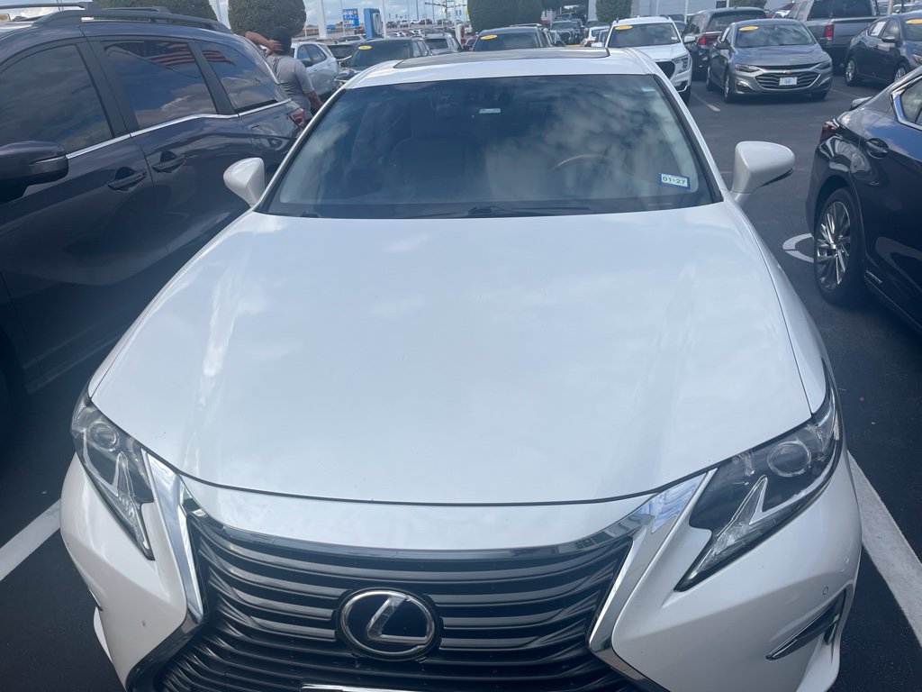 Used 2016 Lexus ES 300h Sedan