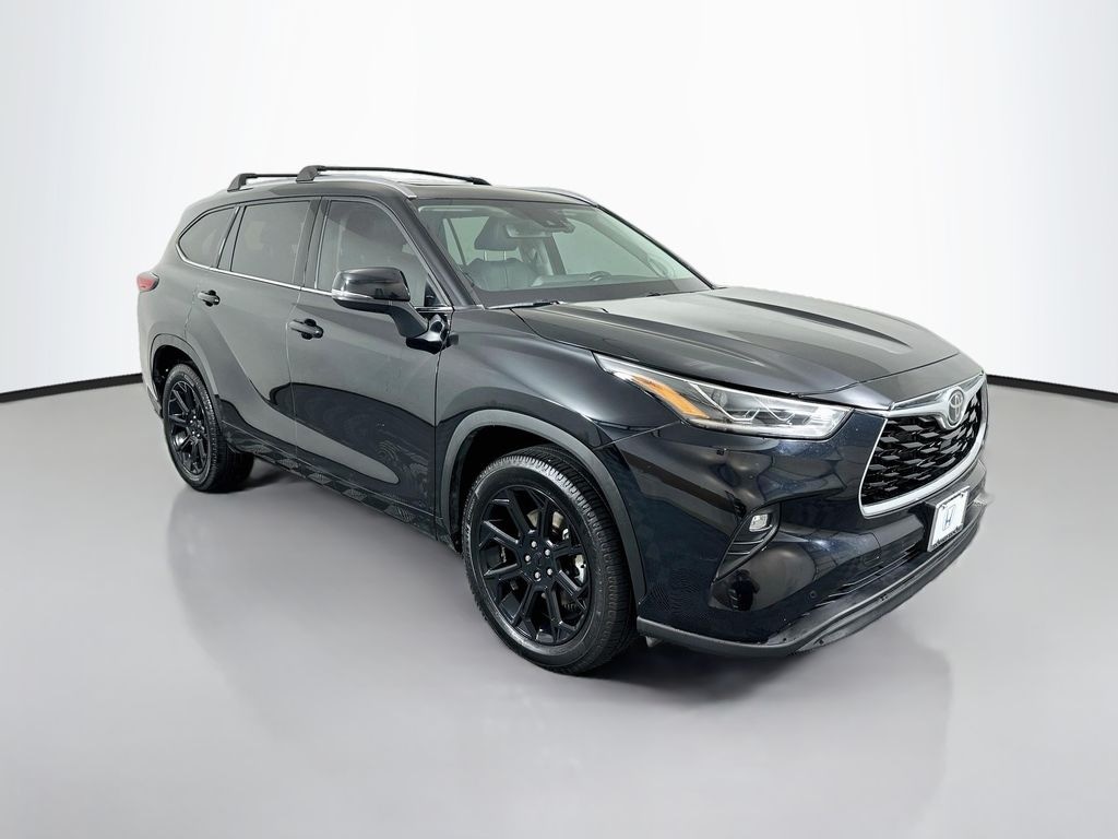 Used 2023 Toyota Highlander Limited SUV