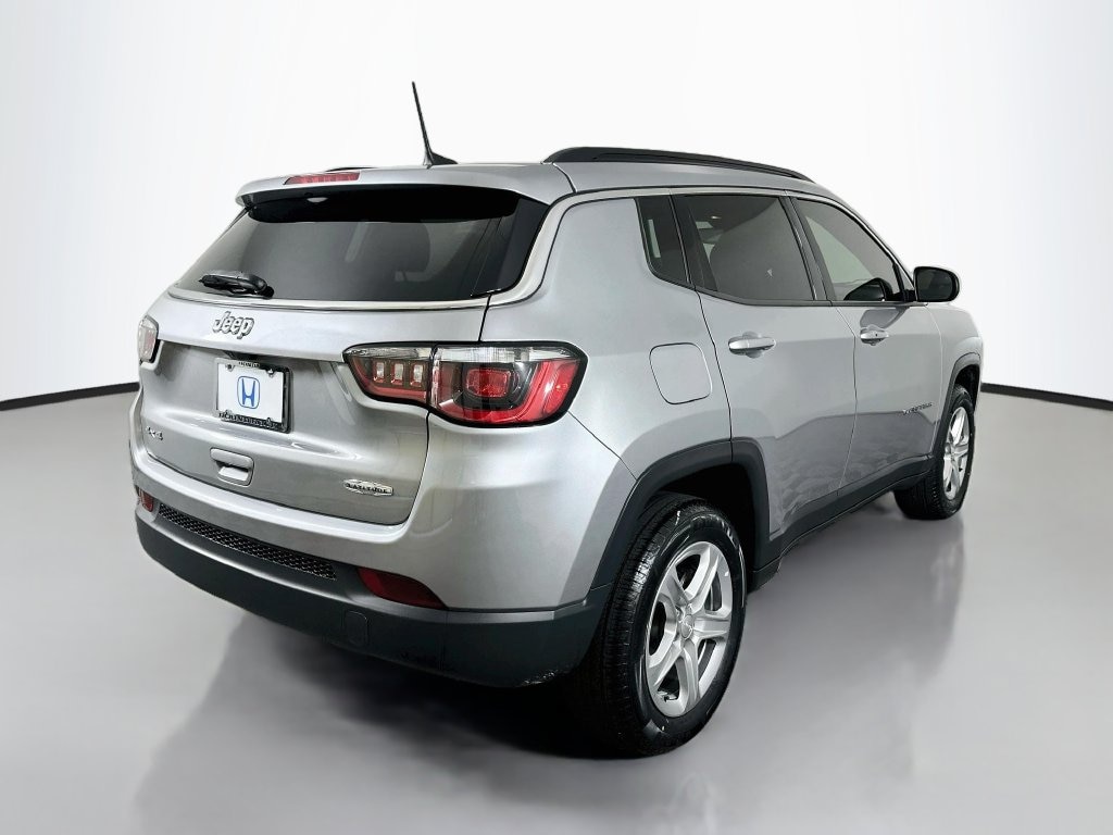 Used 2023 Jeep Compass Latitude SUV