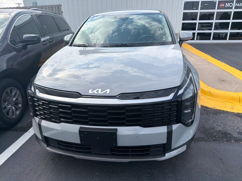 Used 2026 Kia Sportage EX SUV