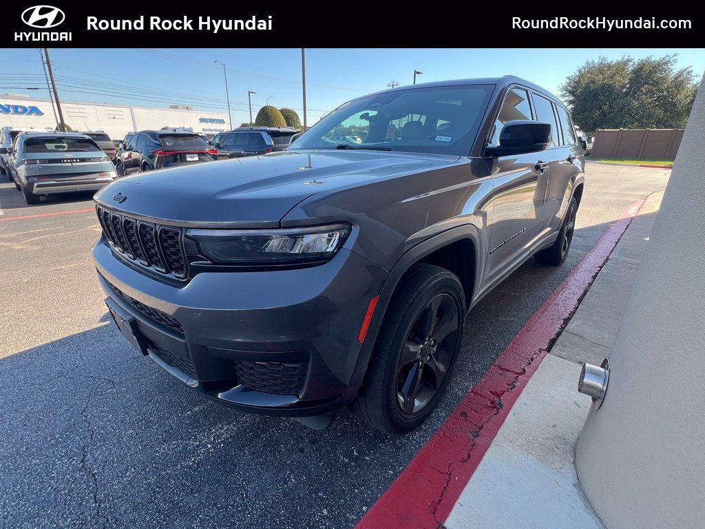 Used 2023 Jeep Grand Cherokee L Laredo SUV