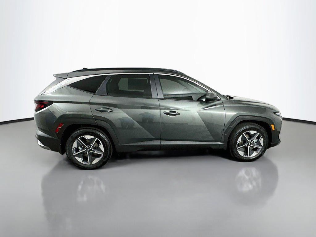 New 2026 Hyundai Tucson Hybrid SEL FWD SUV
