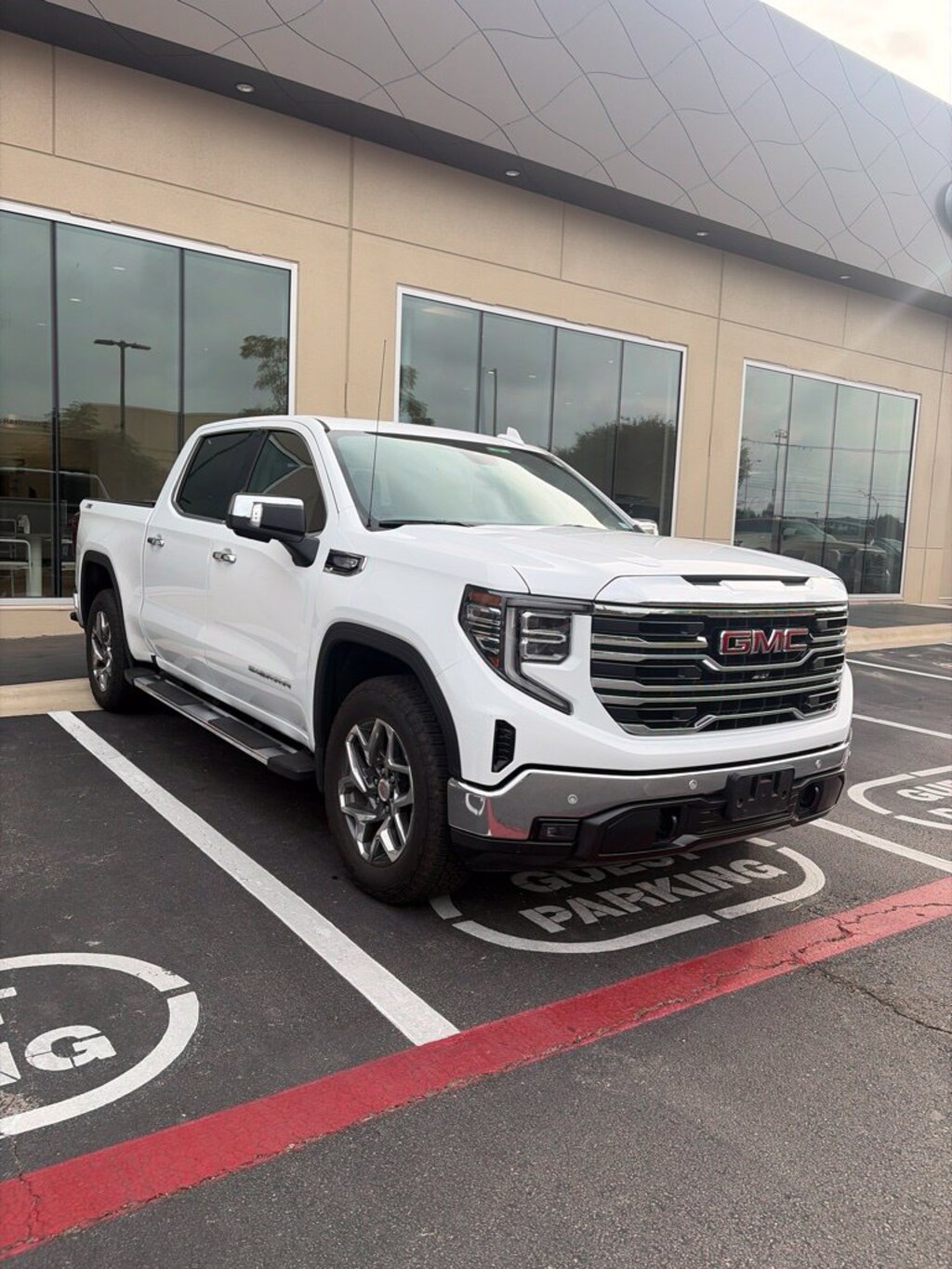 Used 2026 GMC Sierra 1500 SLT Truck Crew Cab